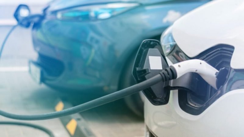 Plataforma de Financiamento Solar apresenta linha do BV para financiar carregadores de VEs Plataforma de Financiamento Solar apresenta linha do BV para financiar carregadores de VEs