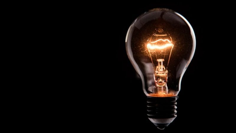 Conta de energia acumula alta de quase 6% no Brasil em 2023 Conta de energia acumula alta de quase 6% no Brasil em 2023