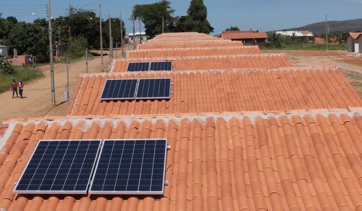 Energia solar já é realidade na vida de pessoas com menor poder aquisitivo