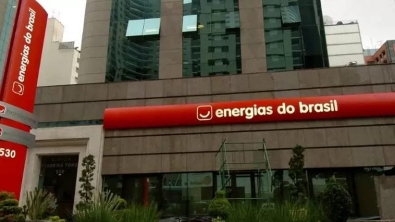 Grupo anuncia a construção de 11 usinas de energia solar em Goiás Grupo anuncia a construção de 11 usinas de energia solar em Goiás
