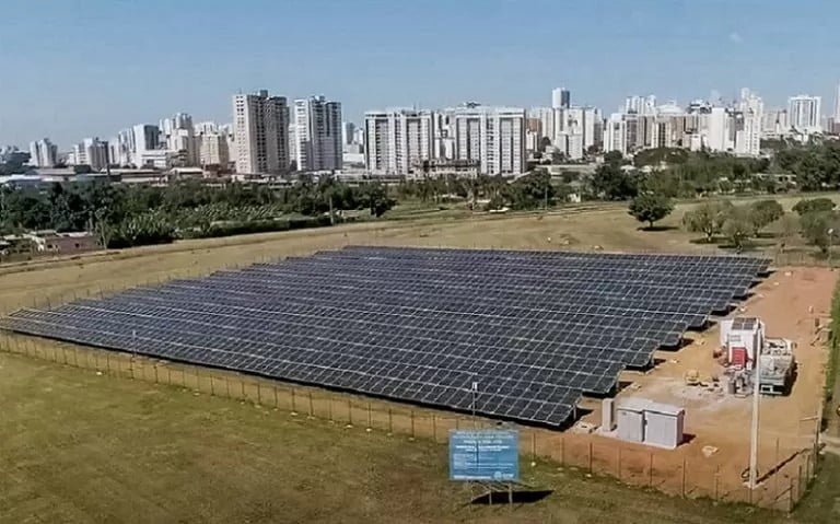 Comerc e Neoenergia criam holding para exploração da energia solar no DF Comerc e Neoenergia criam holding para exploração da energia solar no DF