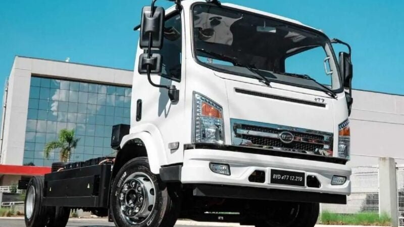 BYD lança caminhão elétrico no Brasil por R$ 589 mil BYD lança caminhão elétrico no Brasil por R$ 589 mil