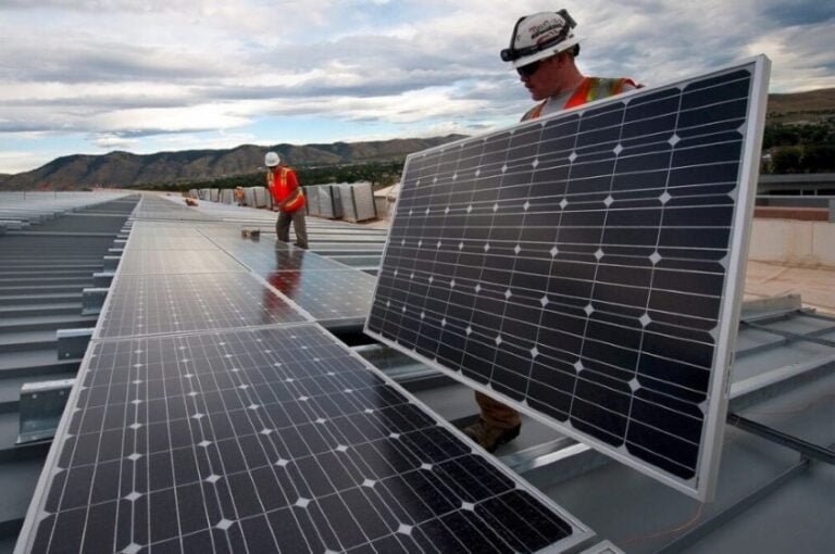 Redução de preços impulsiona investimento em energia