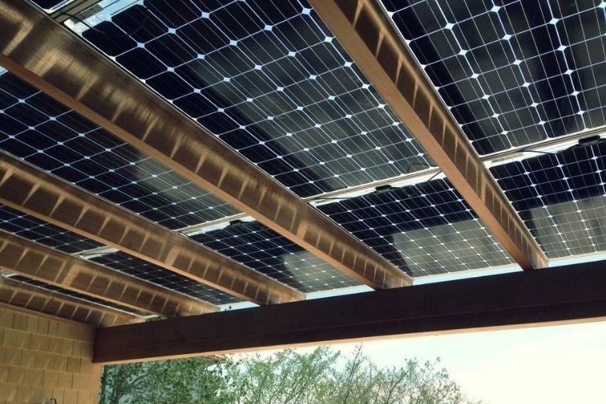 Módulos fotovoltaicos bifaciais podem gerar até 30% a mais de energia