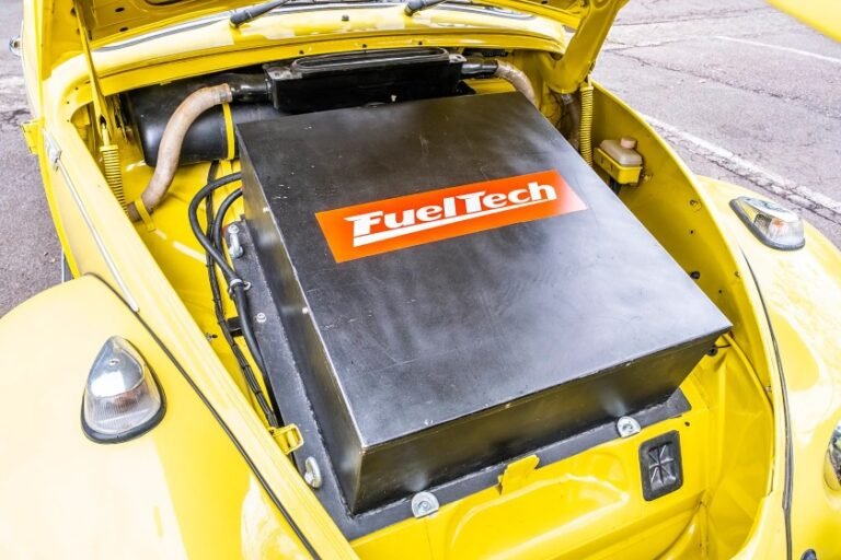 WEG e Fueltech se unem e lançam o icônico fusca elétrico