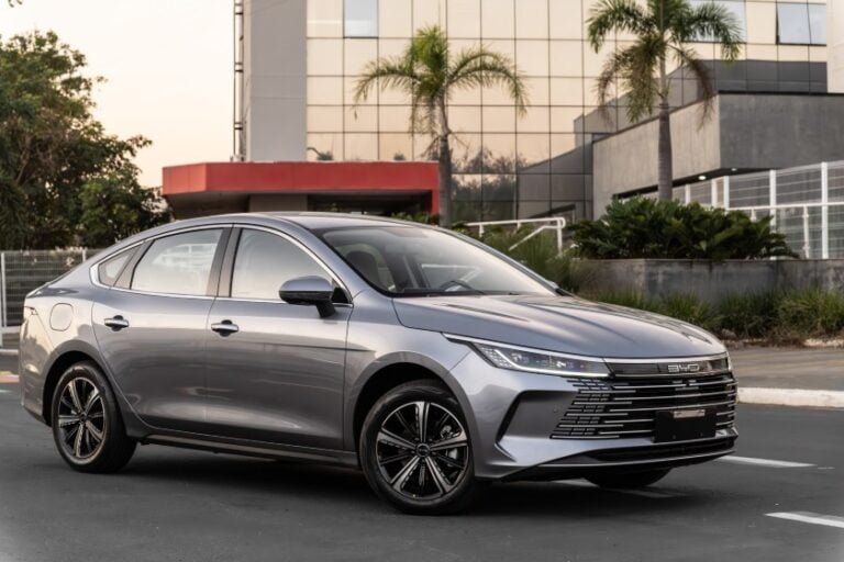 BYD King já está no Brasil para assumir o reinado no mercado de sedãs