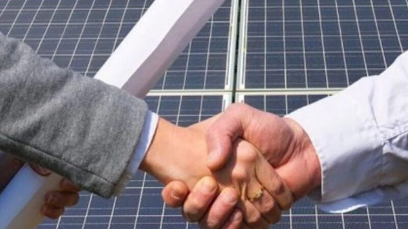 Colibri Capital investe R$ 1 bilhão em energia solar no Brasil Colibri Capital investe R$ 1 bilhão em energia solar no Brasil