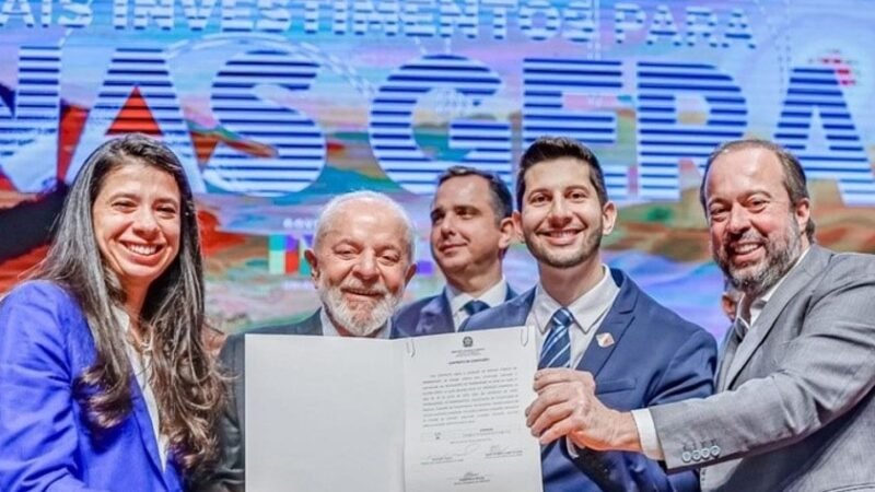 Energisa e Governo Federal assinam contrato para operação de novo lote de transmissão Energisa e Governo Federal assinam contrato para operação de novo lote de transmissão