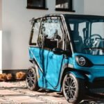 Start-up holandesa lança mini carro movido a energia solar
