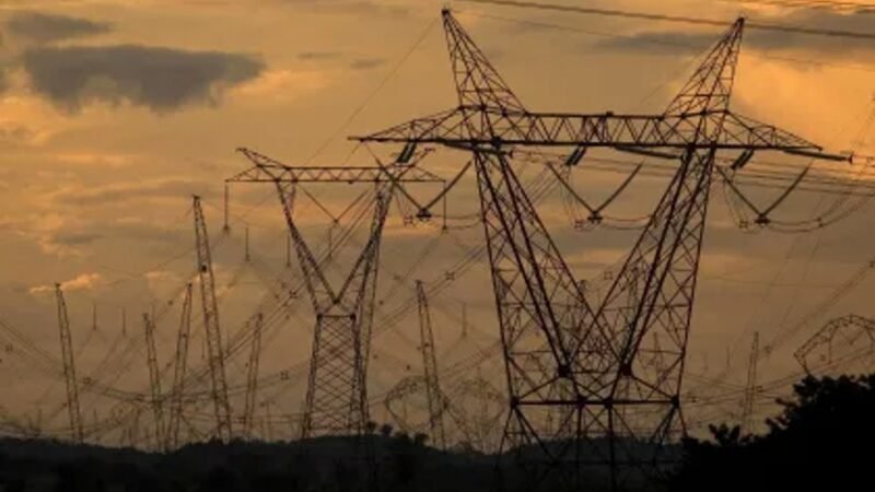 Apagão de energia atinge os estados do Acre e Rondônia Apagão de energia atinge os estados do Acre e Rondônia
