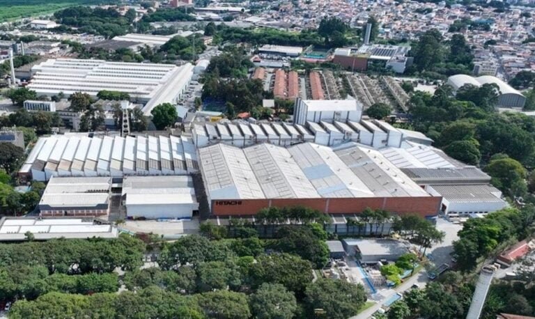 Hitachi Energy anuncia investimento de mais de R$ 1.2 bilhão no Brasil