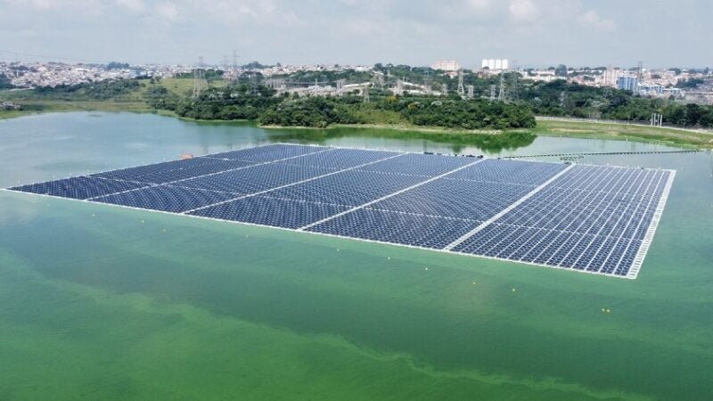 Painéis Solares Flutuantes: A Dupla Revolução Energética e Hídrica na Austrália Painéis Solares Flutuantes: A Dupla Revolução Energética e Hídrica na Austrália
