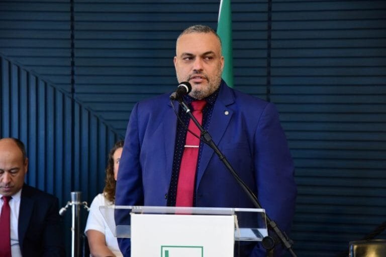 Tavares: incentivar a energia fotovoltaica ajuda a reduzir a emissão de gases de efeito estufa