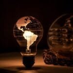 Alerta da OpenAI sobre o demanda de energia dos supercomputadores