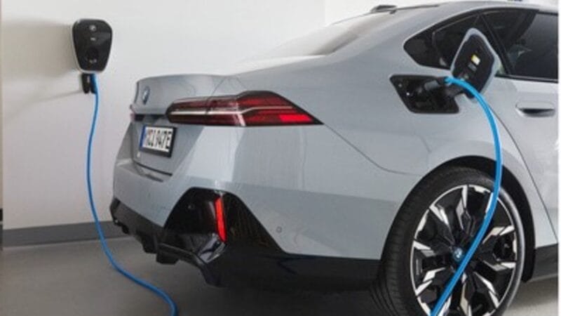 BMW ultrapassa marca de 30 mil carregadores entregues no Brasil