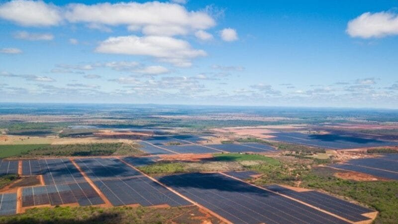 Elera conclui a expansão de Janaúba, maior complexo solar do Hemisfério Sul e das Américas  Elera conclui a expansão de Janaúba, maior complexo solar do Hemisfério Sul e das Américas
