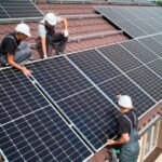 As residências brasileiras seguem liderando a transição para a energia solar