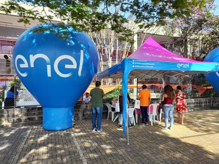 Eficiência Energética da Enel beneficiaram 1.2 milhão de pessoas em 2024