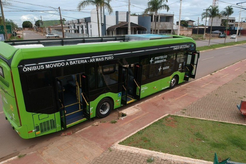 BYD testa ônibus 100_ elétrico em Águas Lindas de Goiás