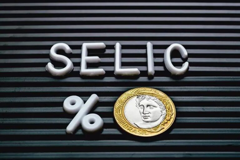 Copom eleva taxa Selic para 14.75%