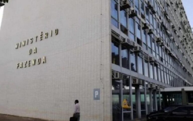 Ministerio da Fazenda cria soluções inovadoras para substituir o IOF