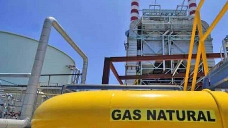 Aumento da Receita no Setor de Petróleo com Medidas Estratégicas Aumento da Receita no Setor de Petróleo com Medidas Estratégicas