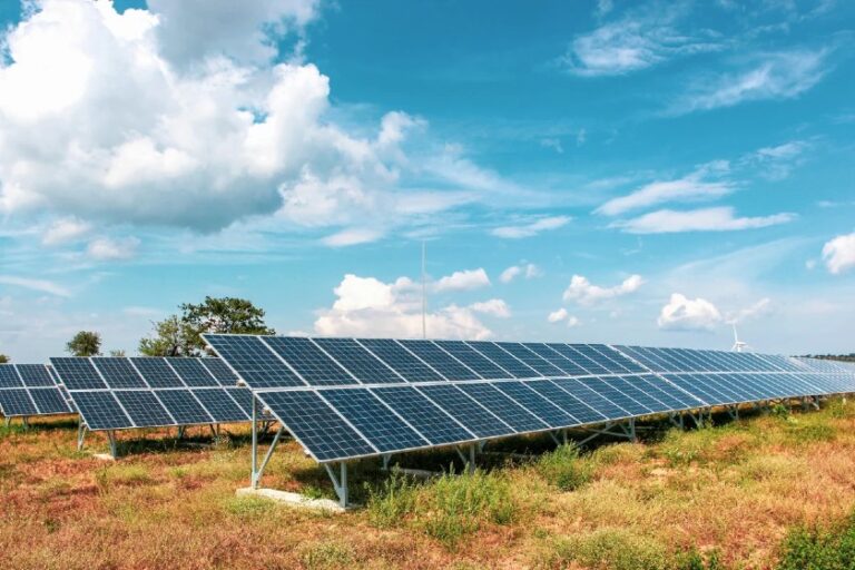 CMAA e Czarnikow inauguram usina solar de 2.7MW em Brazlândia-DF