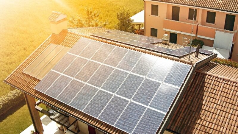 Canadian Solar anuncia Venda Direta de sistemas fotovoltaicos Canadian Solar anuncia Venda Direta de sistemas fotovoltaicos