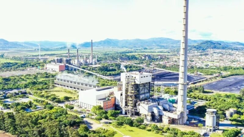 Complexo Jorge Lacerda terá receita anual de R$ 1.8 bilhão com energia de reserva Complexo Jorge Lacerda terá receita anual de R$ 1.8 bilhão com energia de reserva