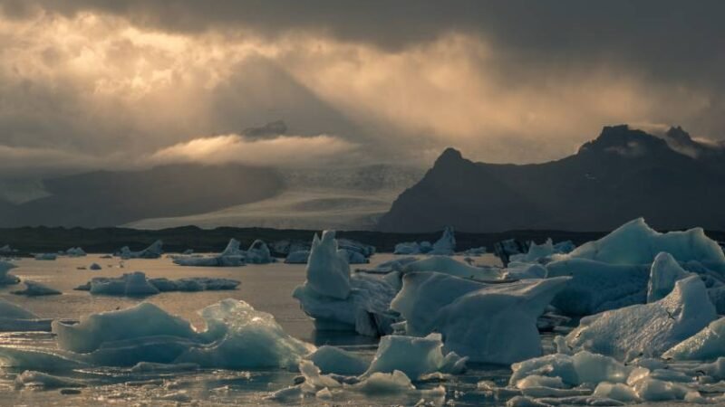 Desafios socioambientais ligam alerta nas regiões Sudeste, Sul e Norte do Brasil Desafios socioambientais ligam alerta nas regiões Sudeste, Sul e Norte do Brasil