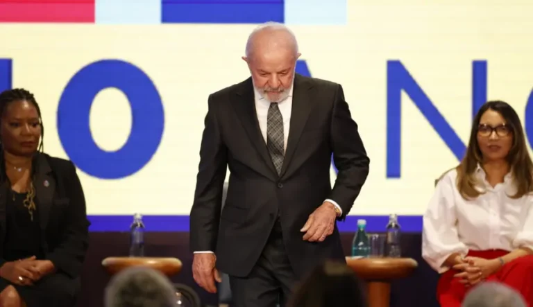 Desencanto com Lula: Um líder com esse índice não se reelege