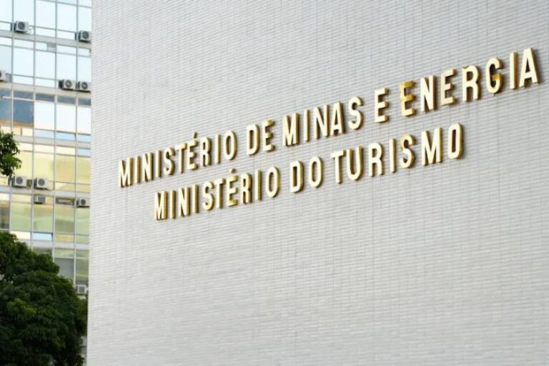 MME revisará mudanças no desconto, mas não objetivos