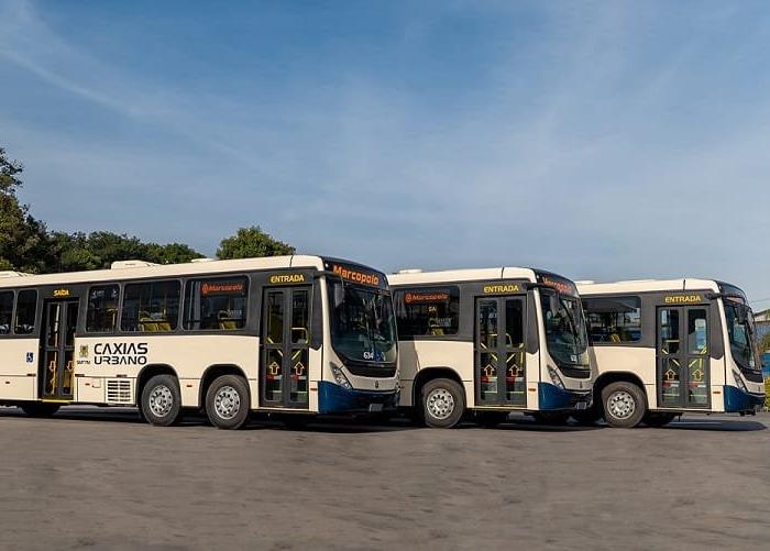 Montadora inova ao lançar ônibus urbano com dupla dianteira