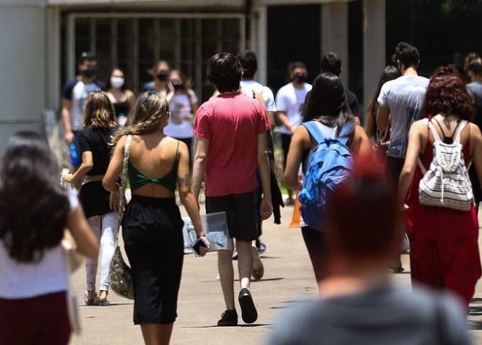 Prazo para quitar a taxa do Enem encerra nesta sexta