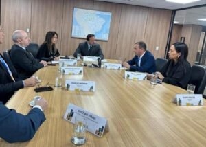 Retomada discussão do trem de passageiros entre Luziania e Brasilia