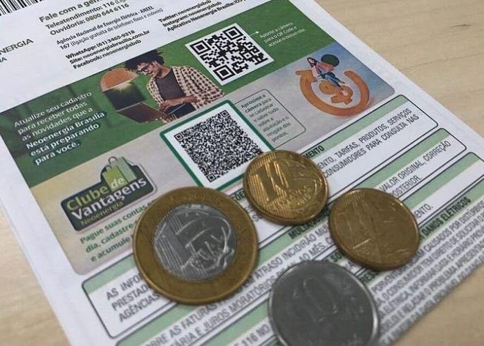 Consumidores da Tarifa Social de Energia Elétrica precisarão atualizar cadastro junto à Equatorial Energia para manter desconto na conta de luz