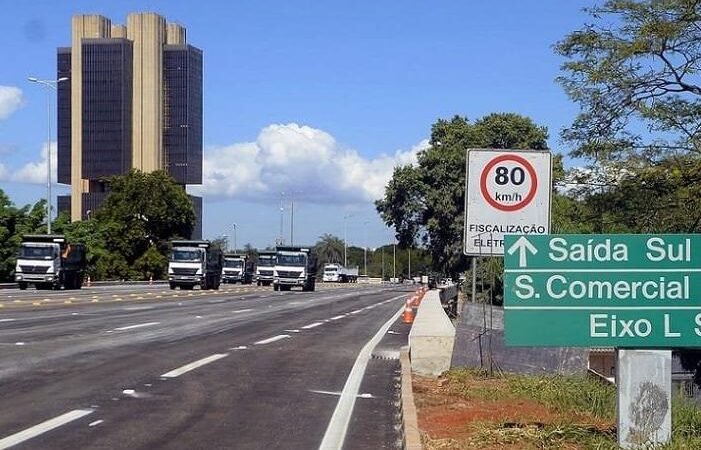 Audiência pública sobre travessia de pedestres no Eixão