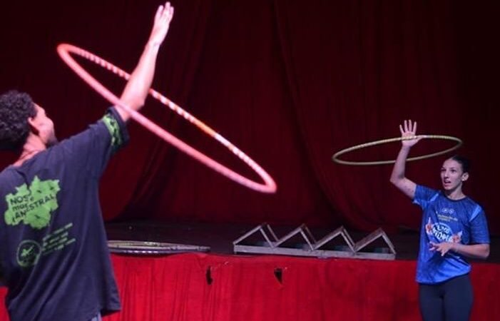 Circo oferece workshops gratuitos em São Sebastião Circo oferece workshops gratuitos em São Sebastião