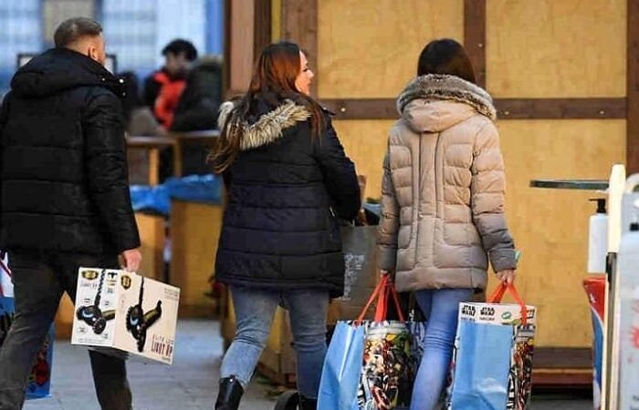 Consumo sobe 2,63% no 1º semestre Consumo sobe 2,63% no 1º semestre