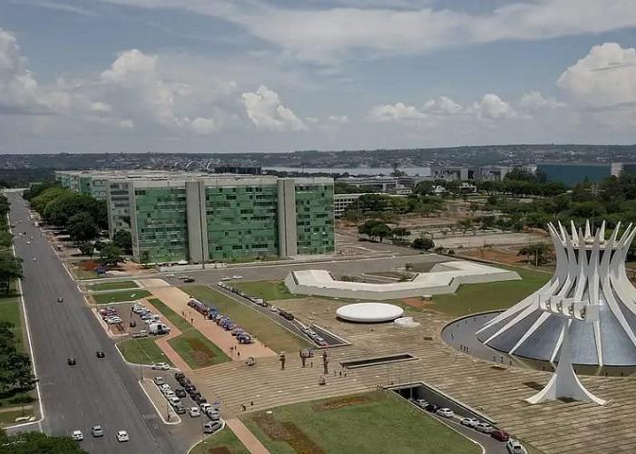 Governo anuncia economia de 10,7 bilhões nos gastos