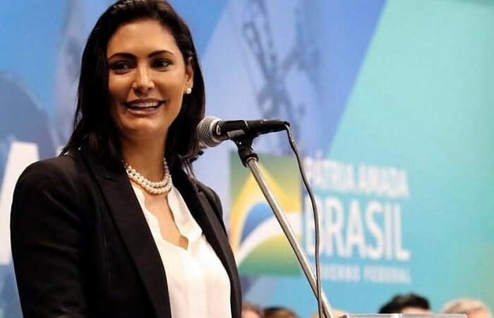Pesquisa revela Michelle na liderança e Ibaneis em segundo Pesquisa revela Michelle na liderança e Ibaneis em segundo