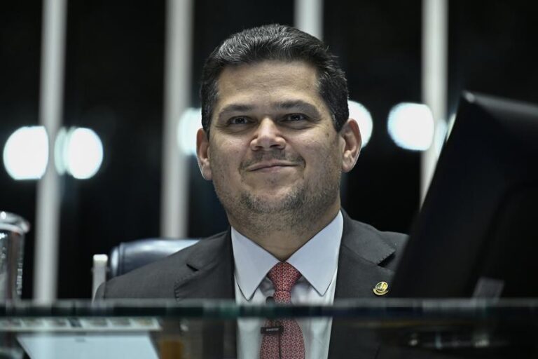 ABRAPCH apoia Alcolumbre e desmente aumento na conta de luz com novo marco legal da energia