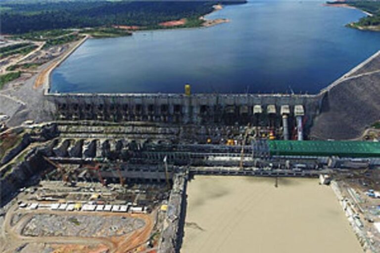Belo Monte Enfrenta Cobrança de Quase R$ 500 Milhões na Justiça por Falhas Socioambientais