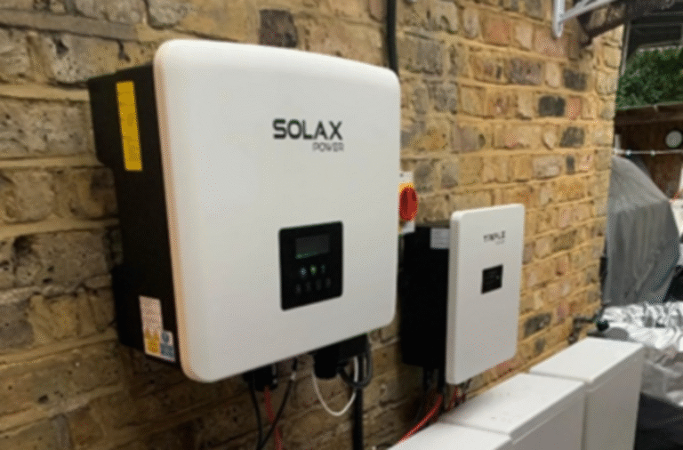 Gerador solar automático: Função microrrede da SolaX Power mantém funcionamento de inversores string mesmo em apagões