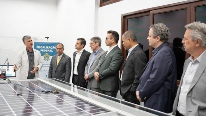 Novo Laboratório Inmetro de Placas Solares para Controle de Qualidade Novo Laboratório Inmetro de Placas Solares para Controle de Qualidade