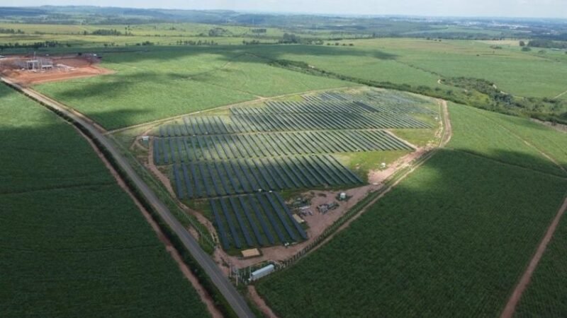 Thopen realiza a aquisição de 44 usinas de geração distribuída Thopen realiza a aquisição de 44 usinas de geração distribuída