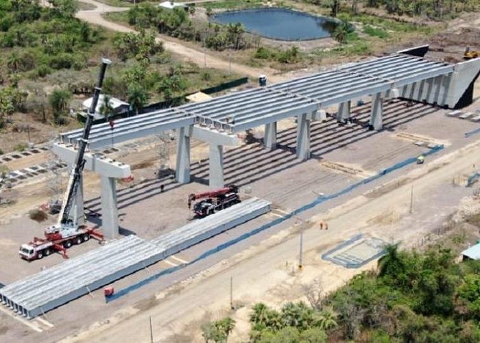 Ferrovia Oeste Leste 71% o traçado já toma forma