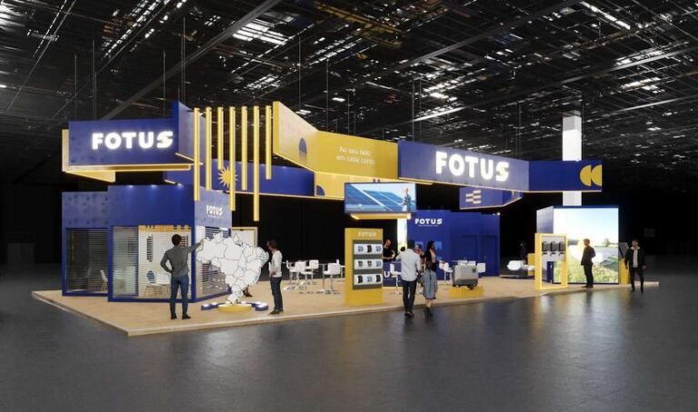 Fotus apresenta lançamentos em microinversores, sistemas híbridos e soluções em segurança na Intersolar South America