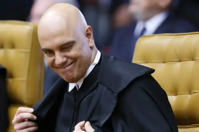 Justiça suprema pondera o destino de Bolsonaro