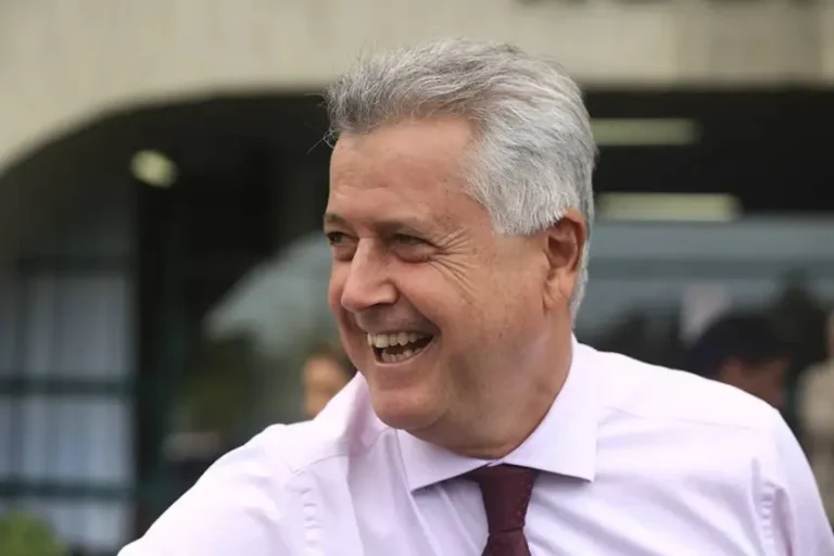 Retorno da Câmara: 7 deputados cassados